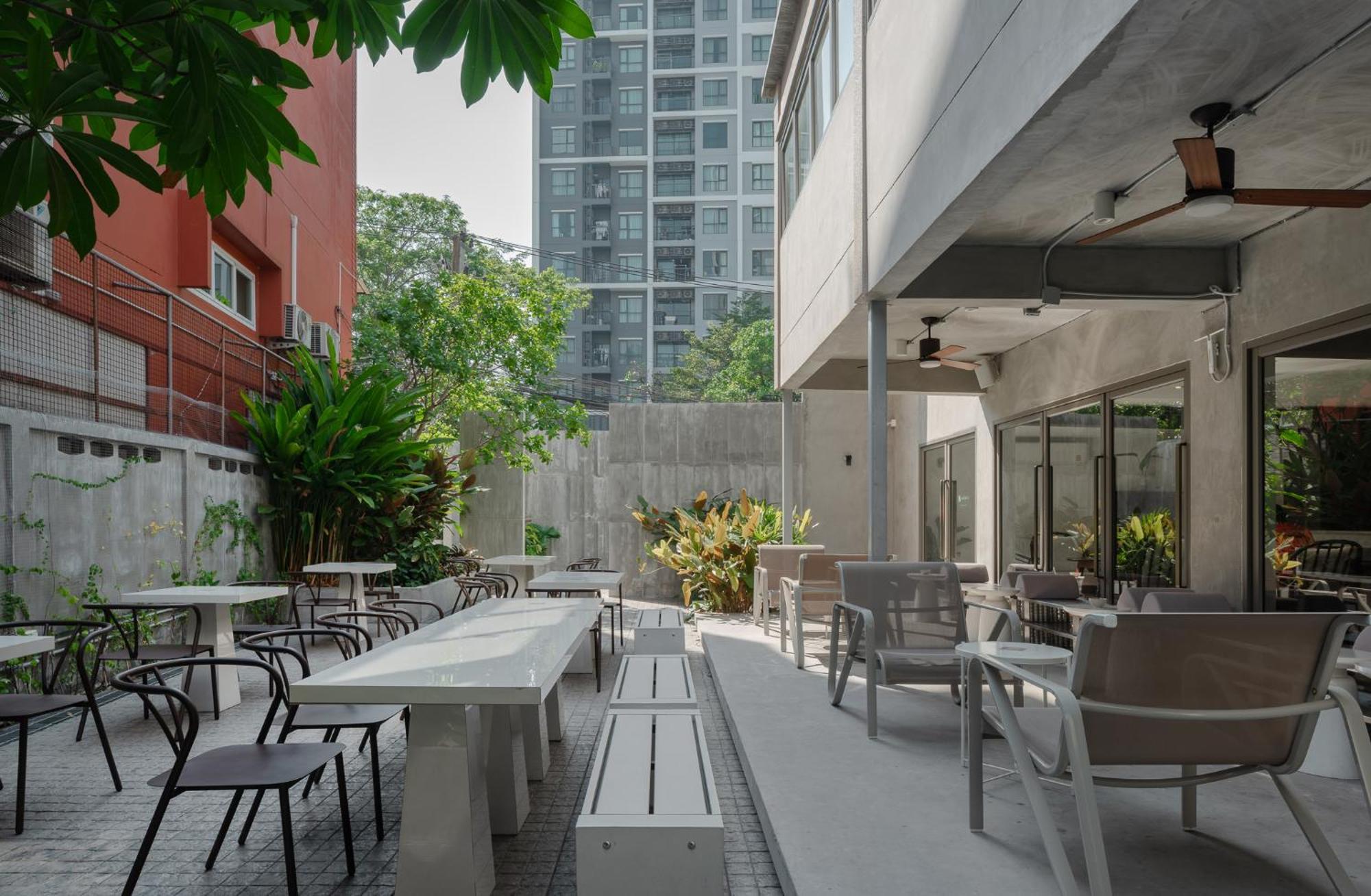 Nidhra Boutique Hotel Bangkok Sukhumvit Exterior foto