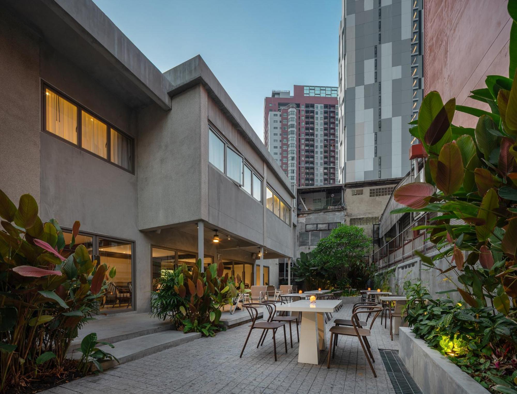 Nidhra Boutique Hotel Bangkok Sukhumvit Exterior foto