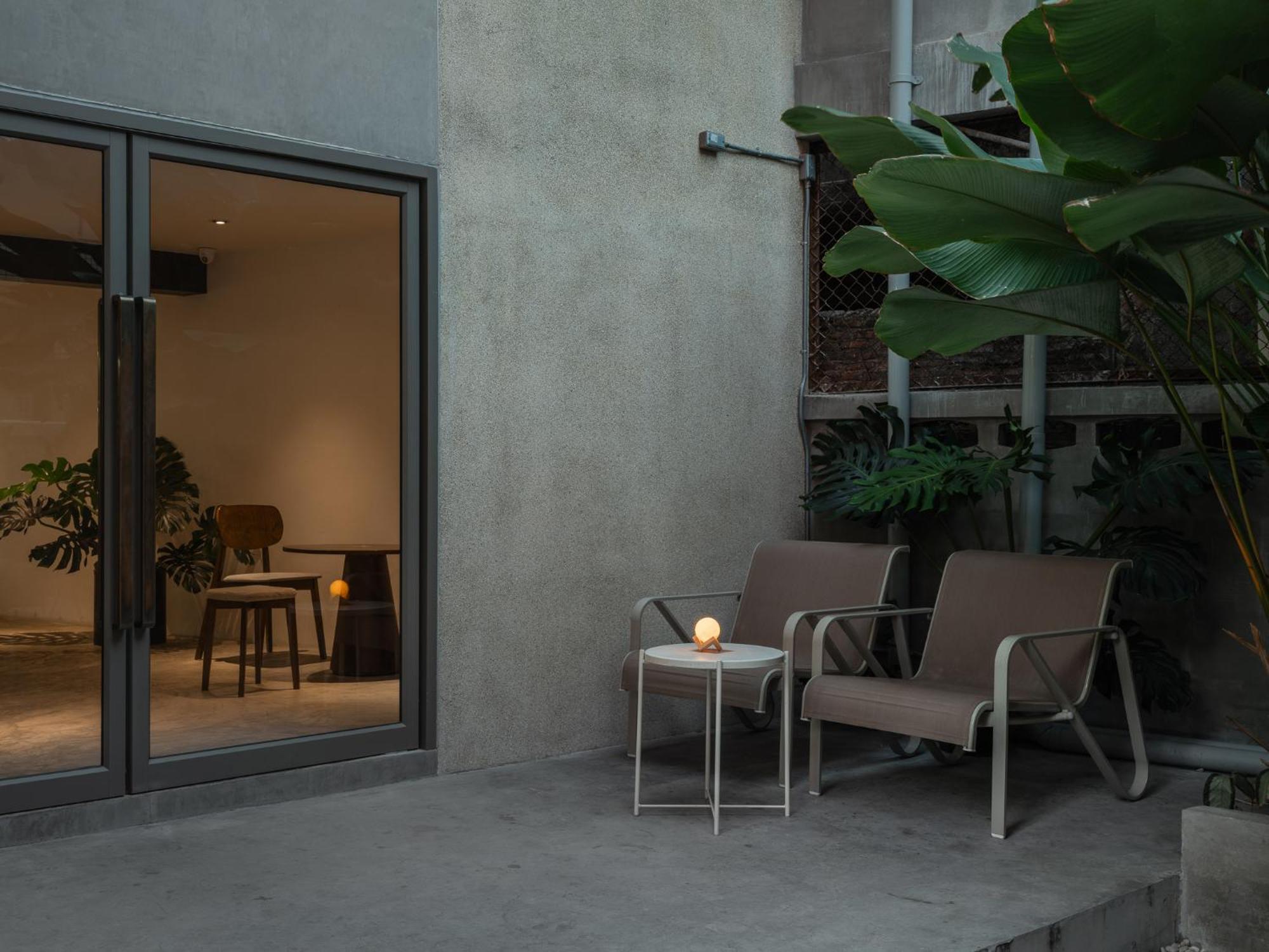Nidhra Boutique Hotel Bangkok Sukhumvit Exterior foto