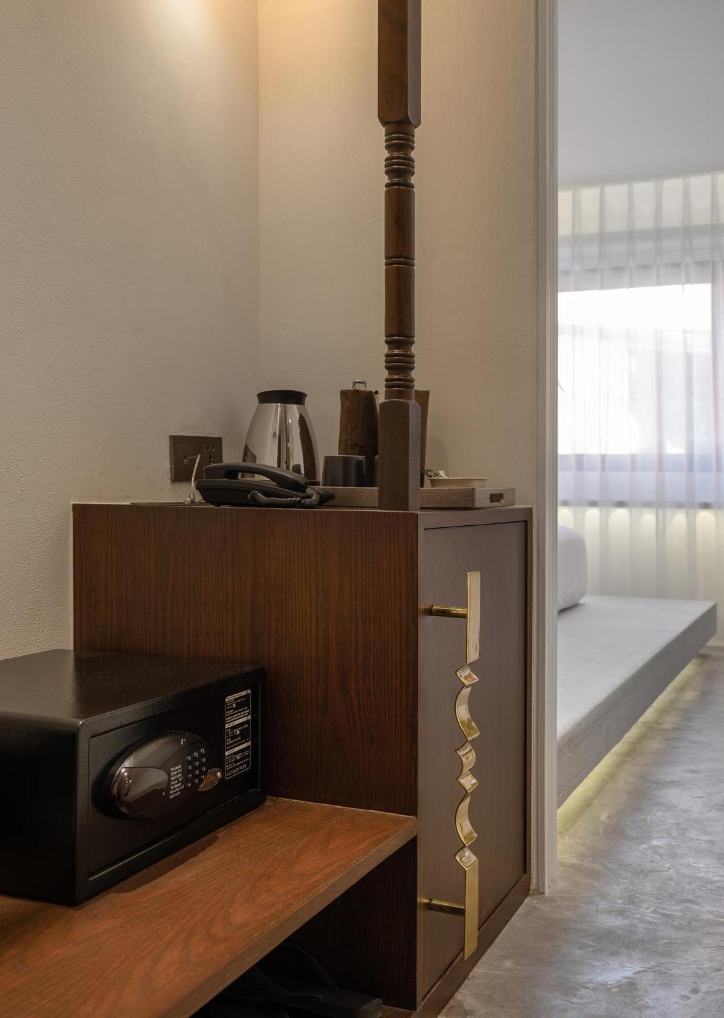 Nidhra Boutique Hotel Bangkok Sukhumvit Habitación foto